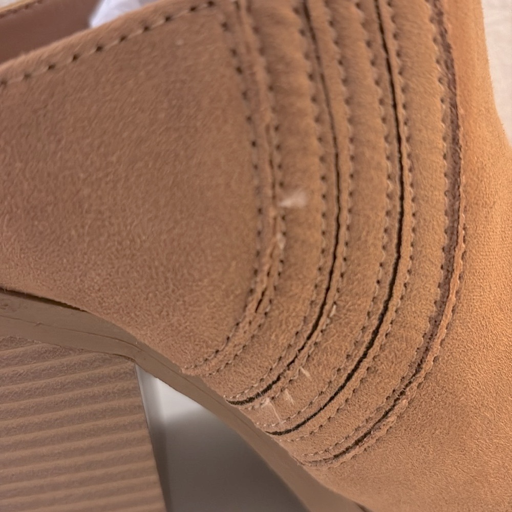 NIB [Sun + Stone] Deyzaa Faux Suede Pointed Toe Mules Women’s Sz 5.5 or 11 - Picture 15 of 16